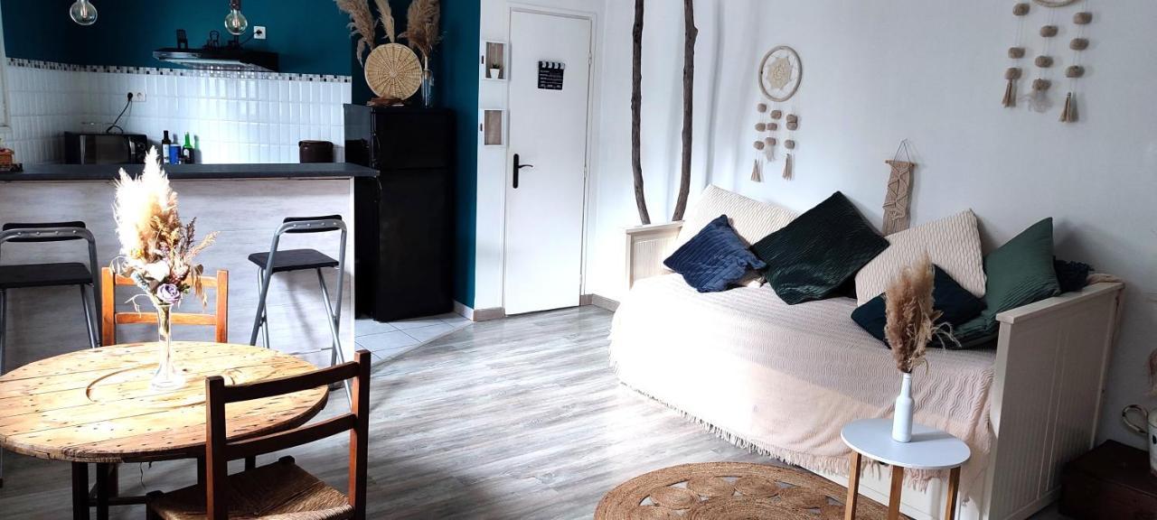 L'Appartement 7 - Centre Ville-Parking-Tv-Wifi Tarbes Exteriör bild